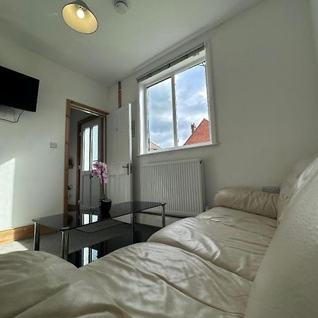 דרבי Browning House Bedrooms I Long Or Short Stay I Special Rate Available מראה חיצוני תמונה