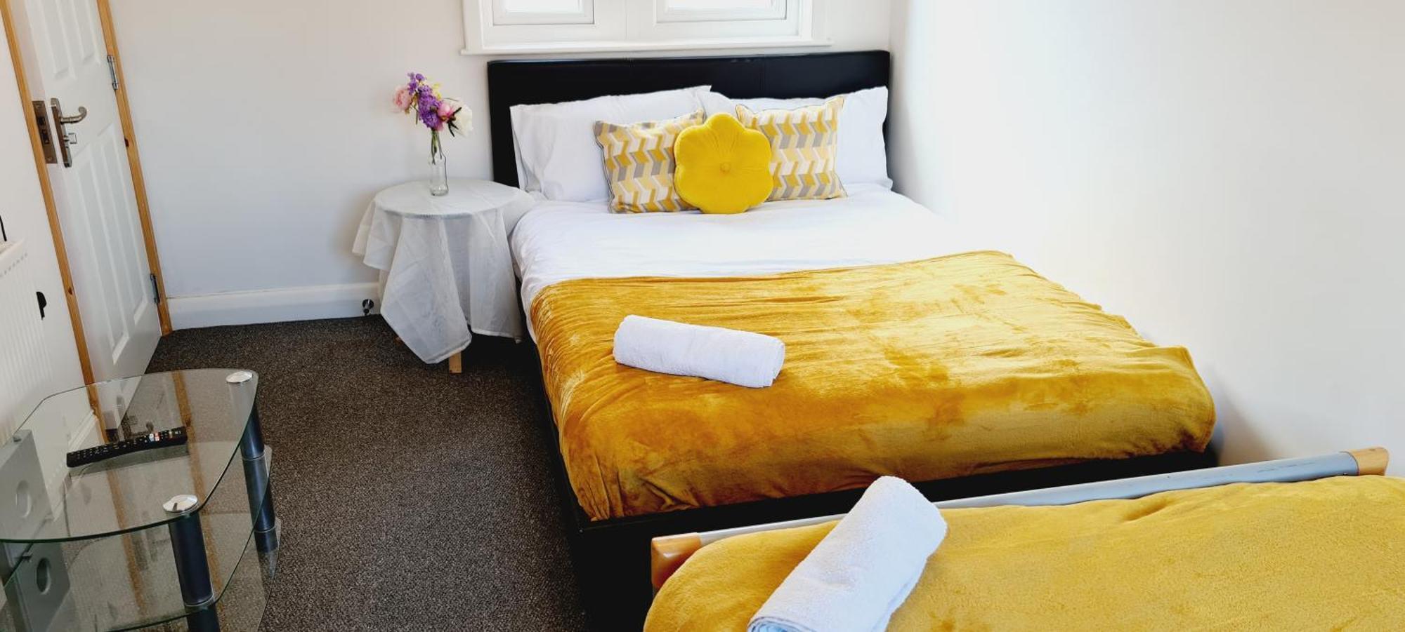 דרבי Browning House Bedrooms I Long Or Short Stay I Special Rate Available מראה חיצוני תמונה